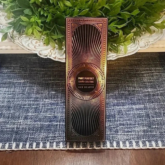 Ace Beaute Other - Pout Perfect Liquid Lipstick Manifest